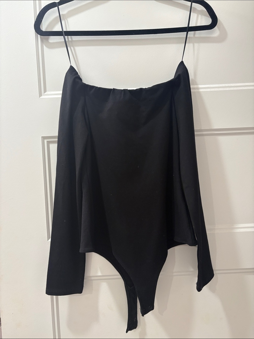 Kendall & Kylie Black Off-Shoulder Long Sleeve Bodysuit